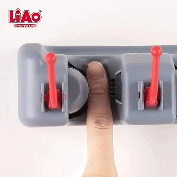 Liao Broom Holder 1 Piece